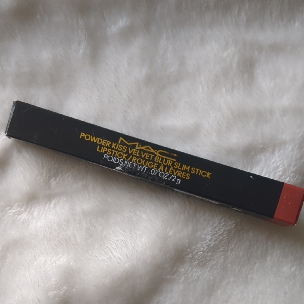 MAC Powder Kiss Velvet Blur Slim Stick Lipstick Shade Sweet Cinnamon